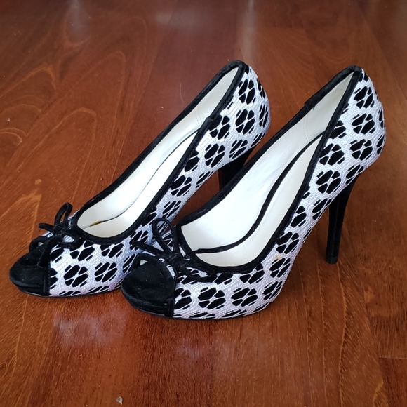 High heels shoes - Picture 3 of 4
